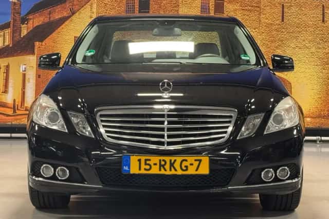 Mercedes-Benz E-Klasse (2009) thumbnail 5