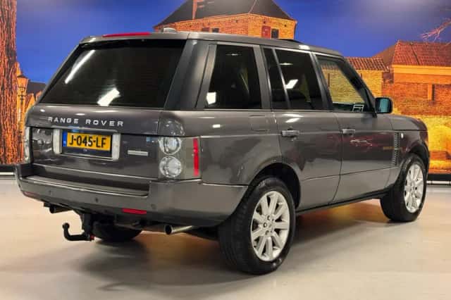 Land Rover Range Rover (2005) thumbnail 2