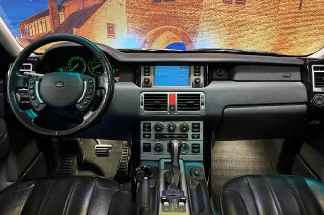 Land Rover Range Rover (2005) thumbnail 3