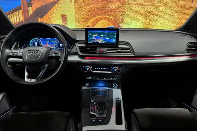 Audi Q5 (2020) thumbnail 3