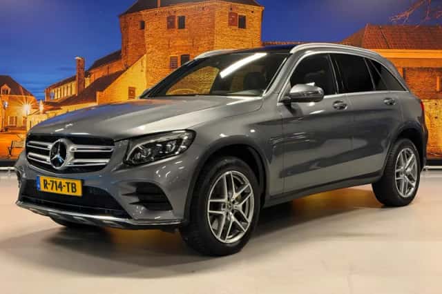 Mercedes-Benz GLC-Klasse (2018) thumbnail 1