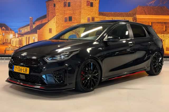 Kia Ceed (2019) thumbnail 1