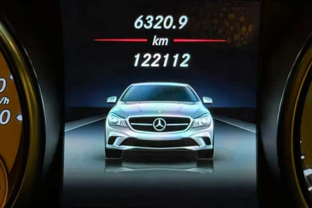 Mercedes-Benz CLA-Klasse (2015) thumbnail 4
