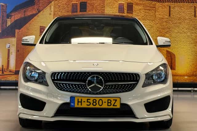 Mercedes-Benz CLA-Klasse (2015) thumbnail 5
