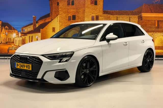 Audi A3 (2022) thumbnail 1