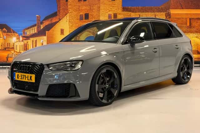 Audi A3 (2015) thumbnail 1