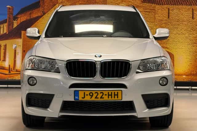 BMW X3 (2014) thumbnail 5