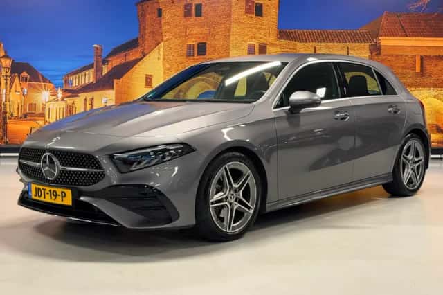 Mercedes-Benz A-Klasse (2024) thumbnail 1