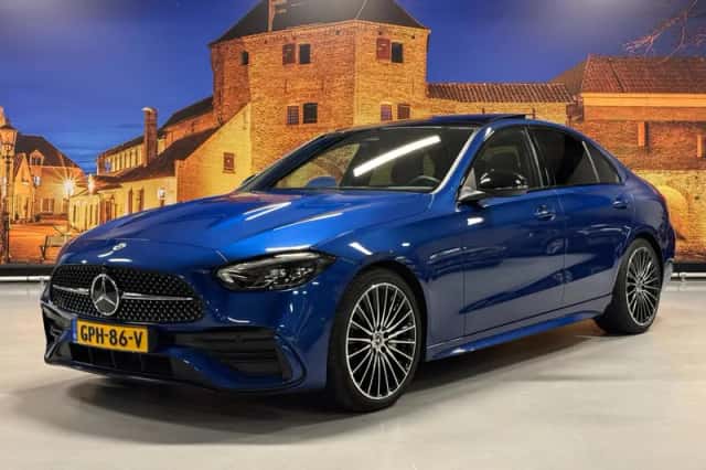 Mercedes-Benz C-Klasse (2023) thumbnail 1
