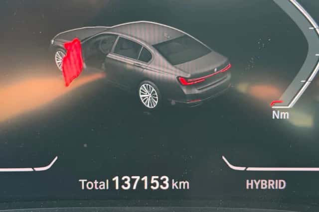 BMW 7-Serie (2021) thumbnail 4