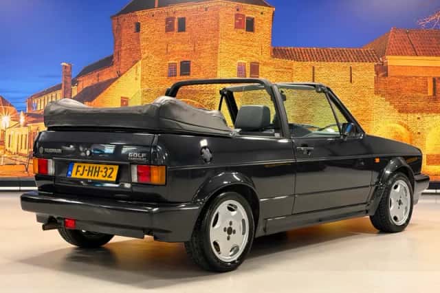 Volkswagen Golf (1983) thumbnail 2