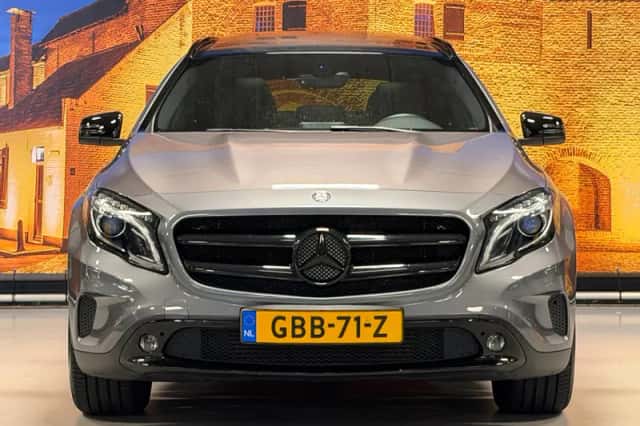 Mercedes-Benz GLA-Klasse (2014) thumbnail 5