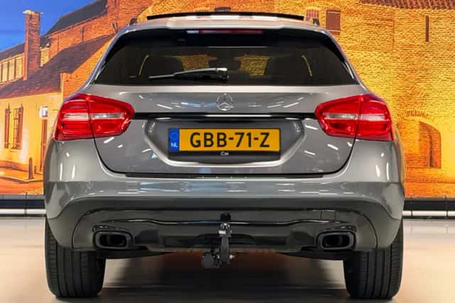 Mercedes-Benz GLA-Klasse (2014) thumbnail 6
