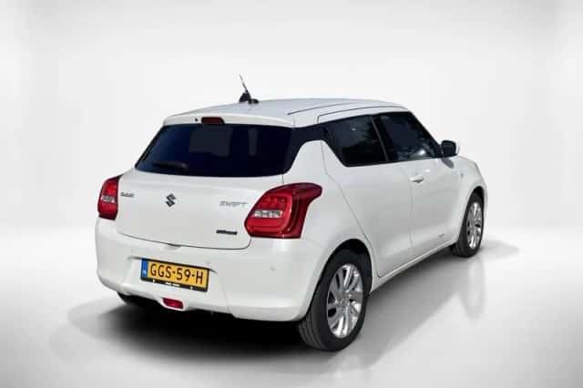 Suzuki Swift (2024) thumbnail 5