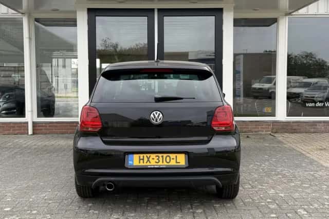 Volkswagen Polo (2016) thumbnail 6