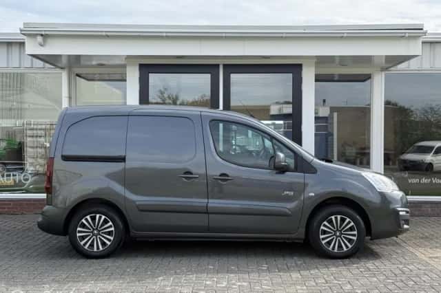 Peugeot Partner (2018) thumbnail 6