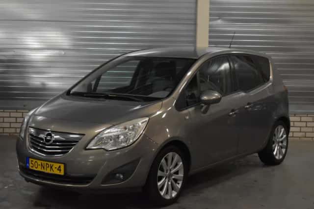 Opel Meriva (2010) thumbnail 1