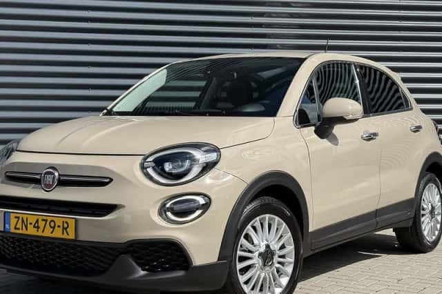 Fiat 500X (2019) thumbnail 1