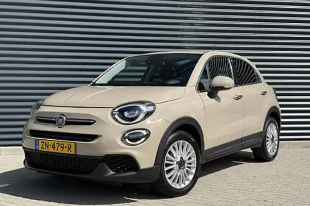 Fiat 500X (2019) thumbnail 2
