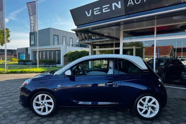 Opel Adam (2013) thumbnail 2