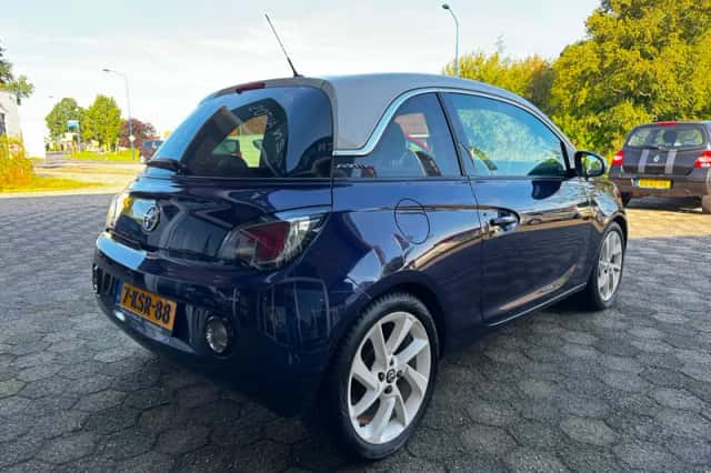 Opel Adam (2013) thumbnail 6