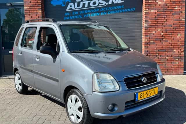 Suzuki Wagon R+ (2006) thumbnail 4