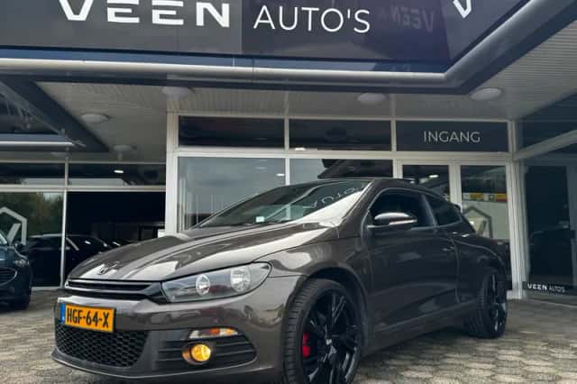 Volkswagen Scirocco (2014) thumbnail 1
