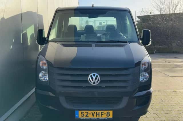 Volkswagen Crafter (2007) thumbnail 2