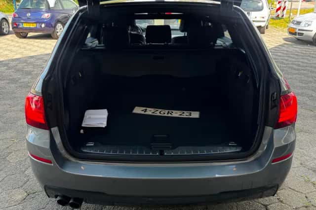 BMW 5-Serie (2015) thumbnail 5