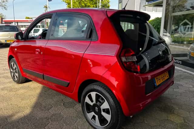 Renault Twingo (2017) thumbnail 3
