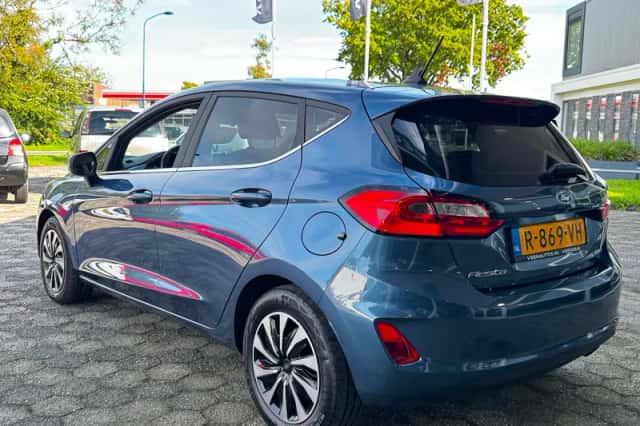 Ford Fiesta (2022) thumbnail 3