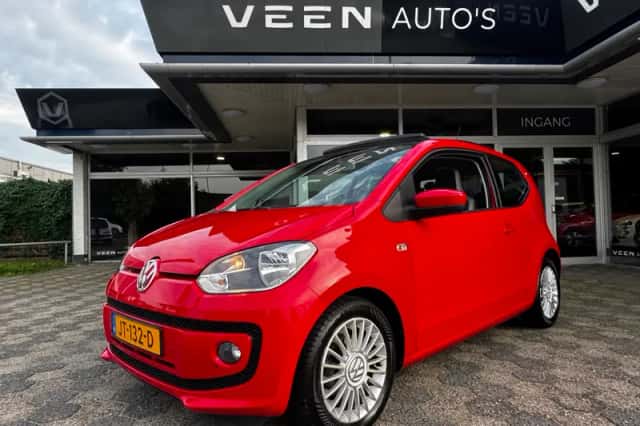 Volkswagen Up! (2012) thumbnail 1