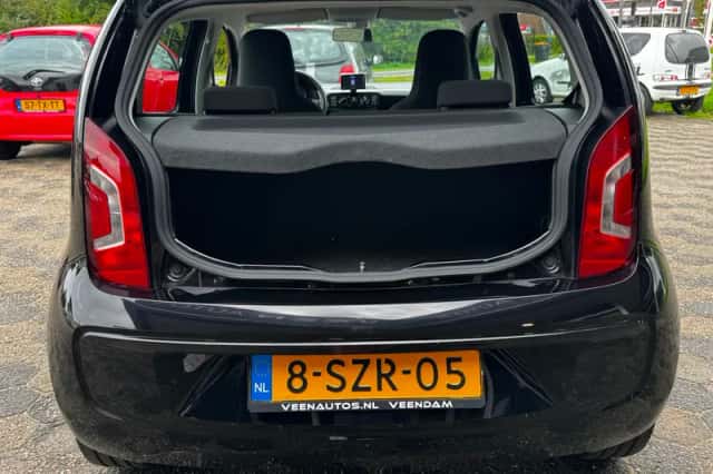 Volkswagen Up! (2014) thumbnail 5