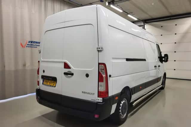 Renault Master (2021) thumbnail 3