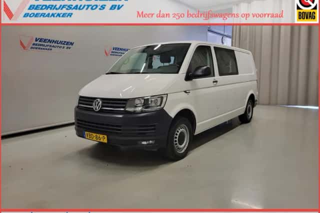Volkswagen Transporter (2019) thumbnail 1