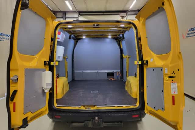 Ford Transit Custom (2023) thumbnail 6