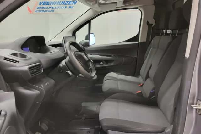 Peugeot Partner (2021) thumbnail 5