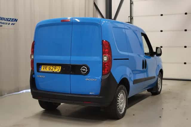 Opel Combo (2014) thumbnail 3