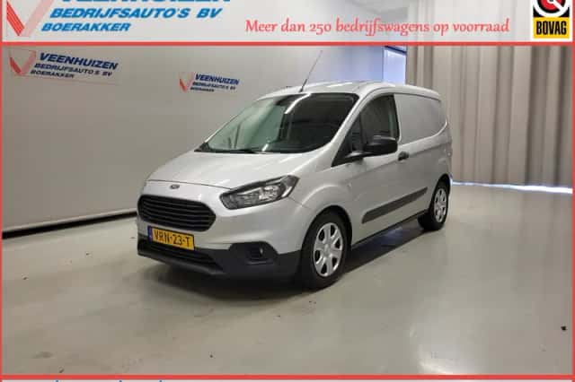 Ford Transit Courier (2022) thumbnail 1