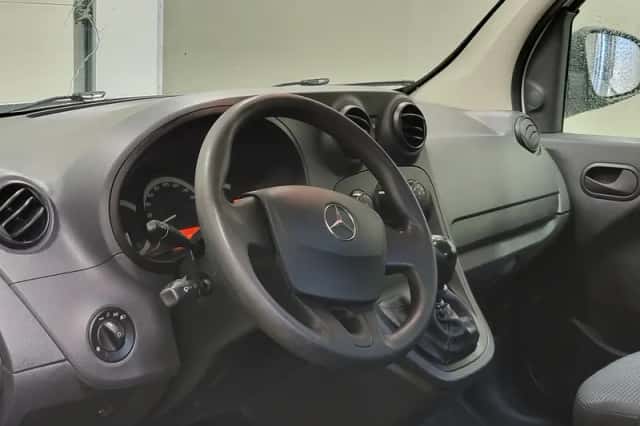 Mercedes-Benz Citan (2020) thumbnail 4