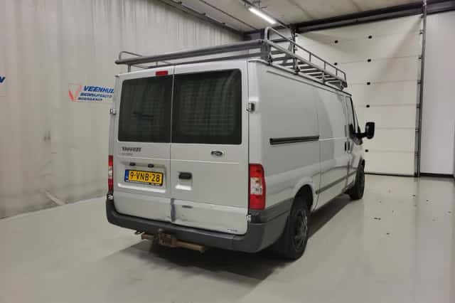 Ford Transit (2011) thumbnail 3