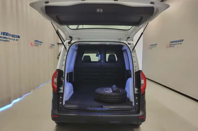 Renault Kangoo (2024) thumbnail 6