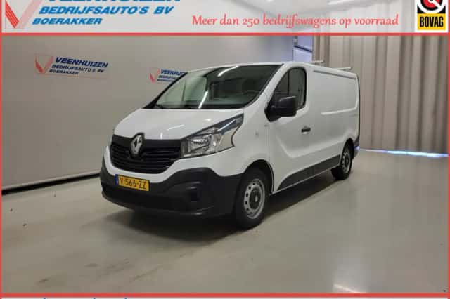 Renault Trafic (2019) thumbnail 1