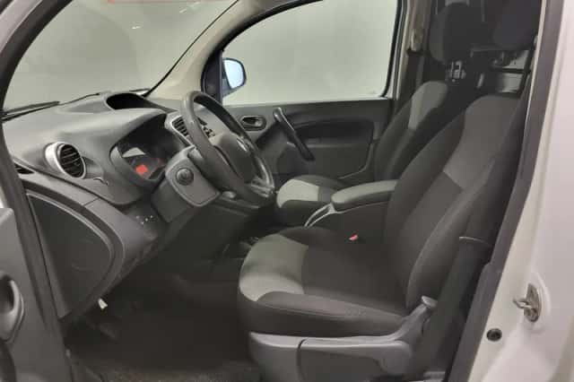 Renault Kangoo (2018) thumbnail 5