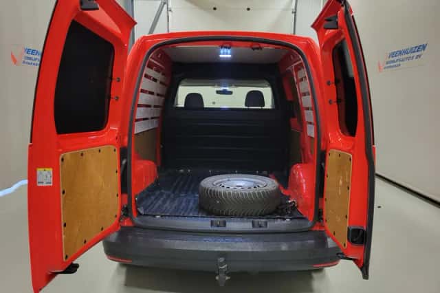 Volkswagen Caddy (2020) thumbnail 6
