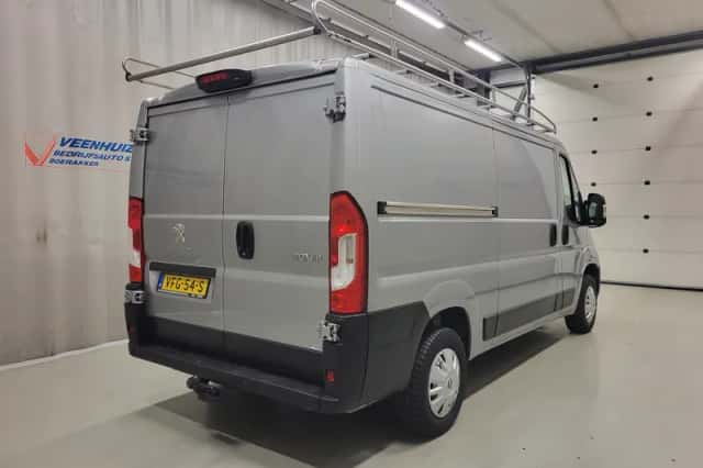 Peugeot Boxer (2020) thumbnail 3
