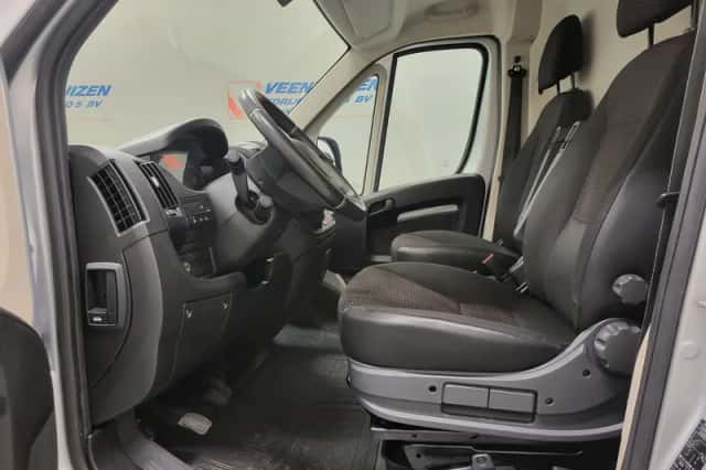 Peugeot Boxer (2021) thumbnail 5