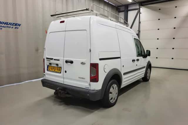 Ford Transit Connect (2011) thumbnail 3