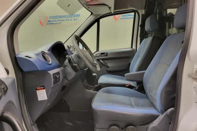 Ford Transit Connect (2011) thumbnail 5