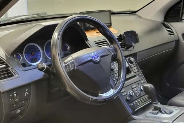 Volvo XC90 (2006) thumbnail 4
